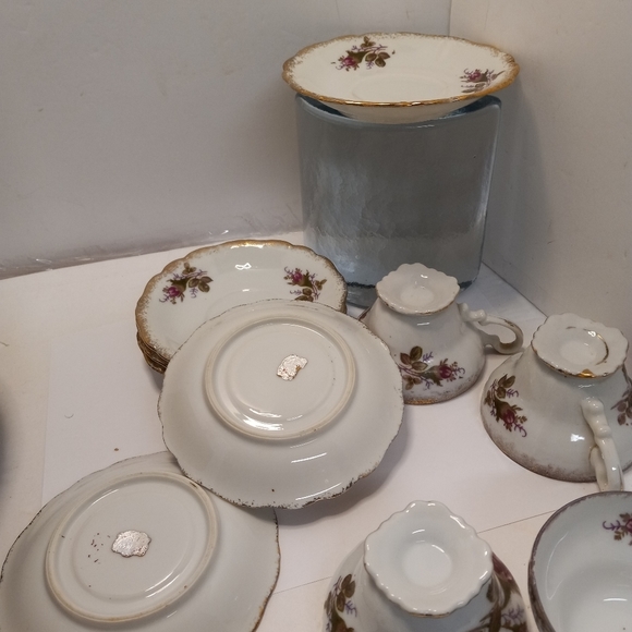 VTGE 12Pc. UCAGCO Demitasse Moss Rose China Teacups and Saucers Collectible - Picture 4 of 12
